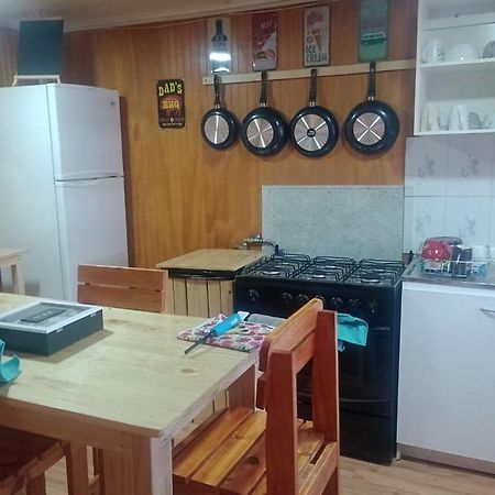 Hostel Isla Yu Backpacker Puerto Natales Zewnętrze zdjęcie