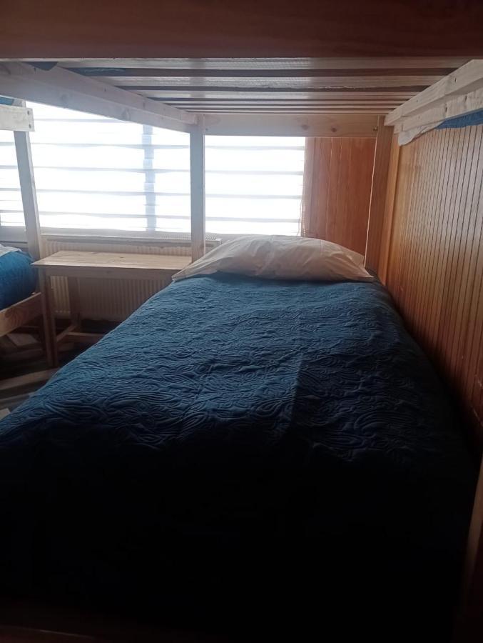 Hostel Isla Yu Backpacker Puerto Natales Zewnętrze zdjęcie